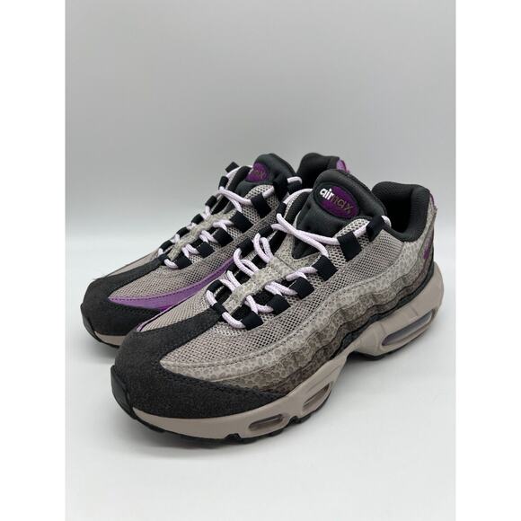 Nike Air Max 95 Viotech Anthracite Women's Shoes DX2955-001 Size 8 - Picture 8 of 12